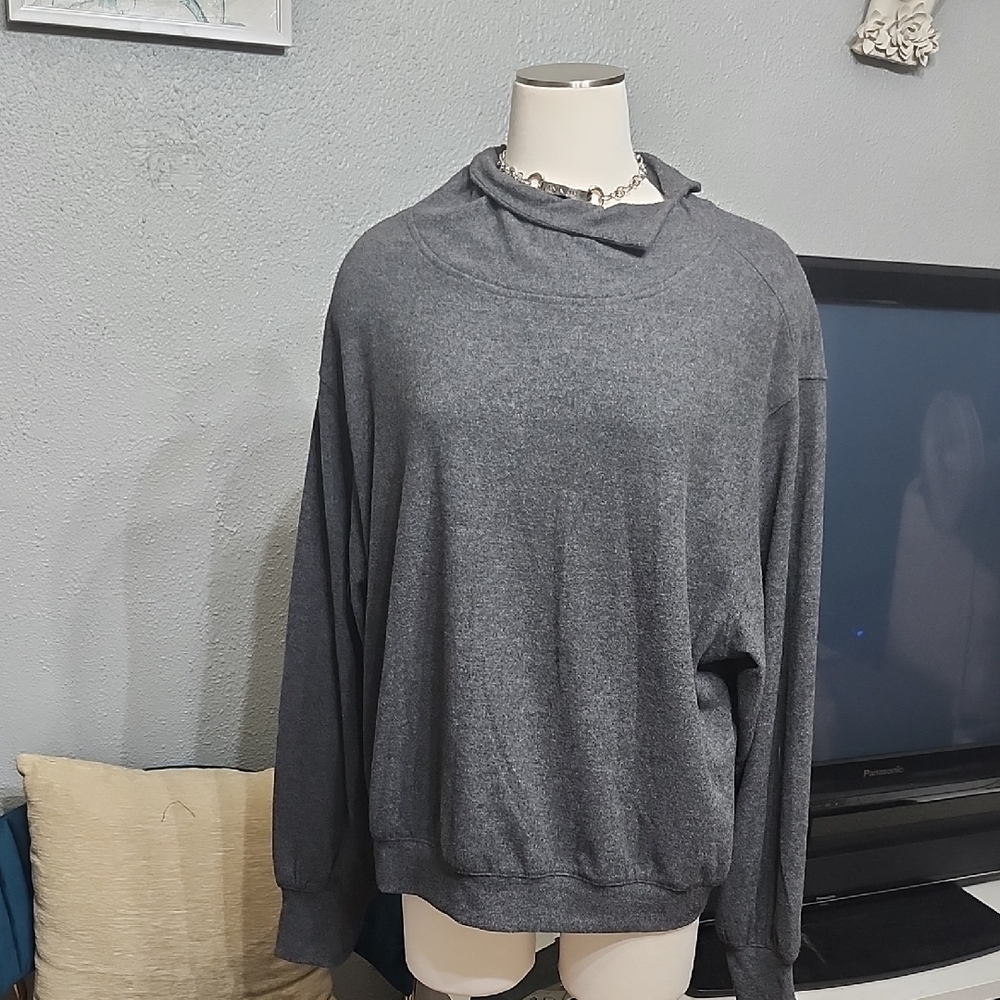7 Diamonds Charcoal Crewneck Sweatshirt Sz. XL